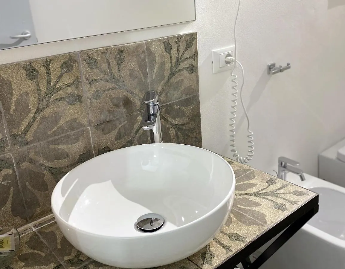 ベッド・アンド・ブレックファスト Settegrana Suite Con Vasca Idromassaggio チーニジ